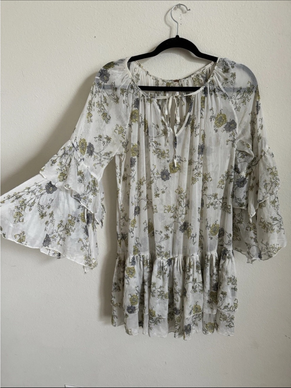 Free People White Green Floral Boho Romantic Sheer Ruffle Sleeve Tunic Top S
